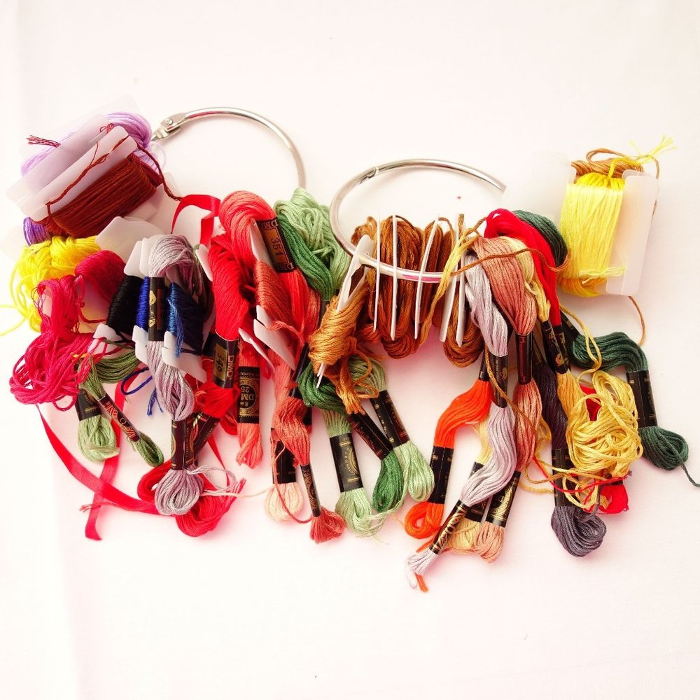 Mixed Lot of Embroidery Floss‎ Cards and Skeins on 2 Rings